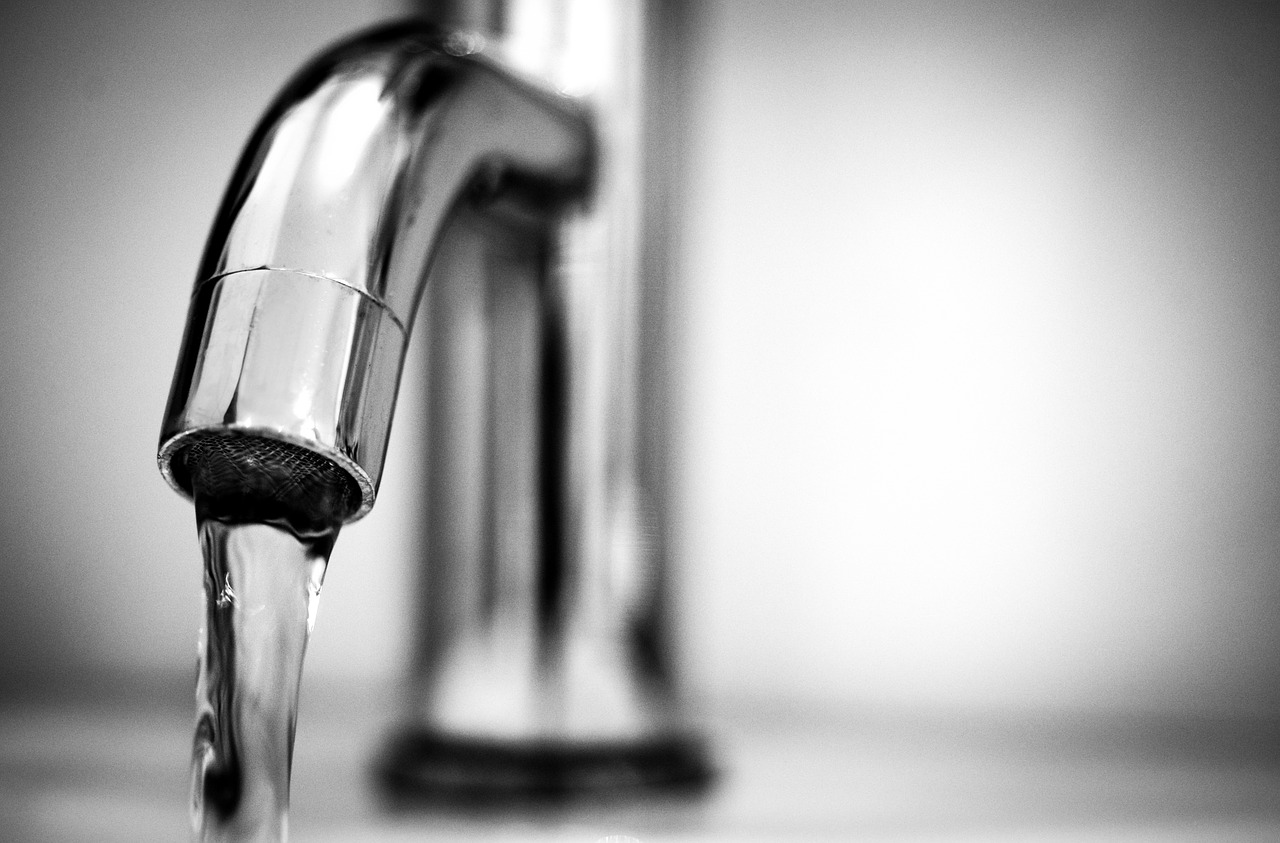 Factors to Consider When Buying a Kitchen Faucet
